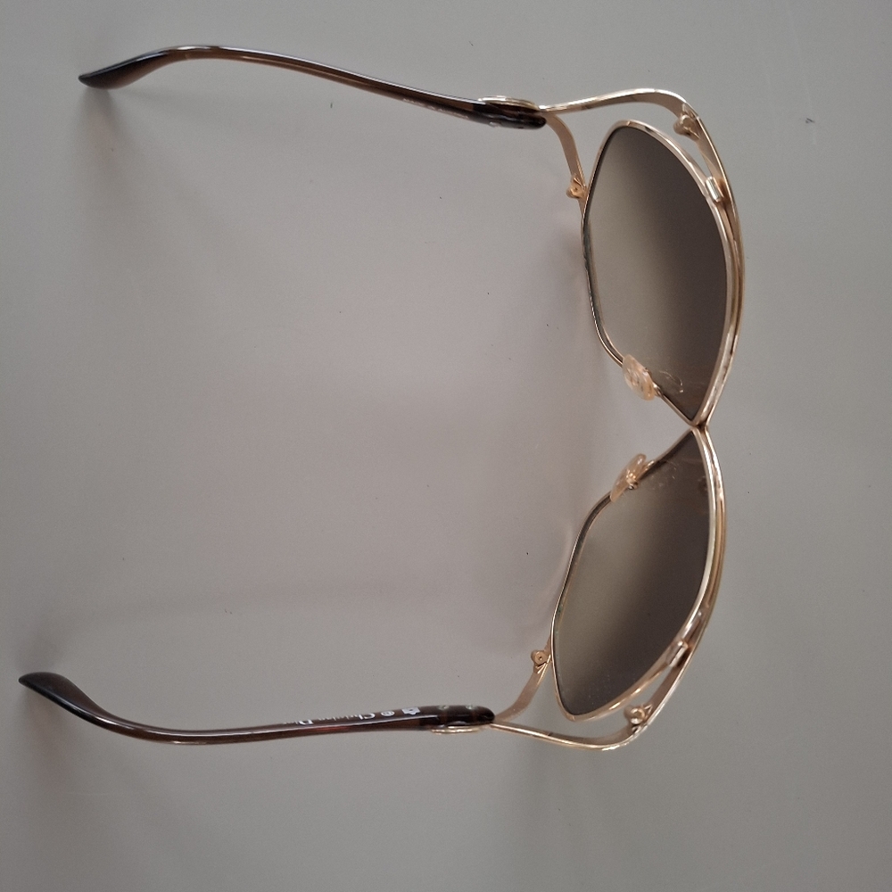 Christian Dior Elegant Gold Vintage Sunglasses - Picture 6 of 14